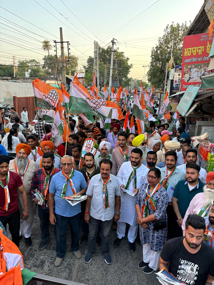 ਧਰਮਵੀਰ ਗਾਂਧੀ ਦੇ ਹੱਕ ਵਿੱਚ ਗੁਰਬਖਸ਼ ਕਲੋਨੀ 'ਚ ਕੀਤਾ ਚੋਣ ਪ੍ਰਚਾਰ 
